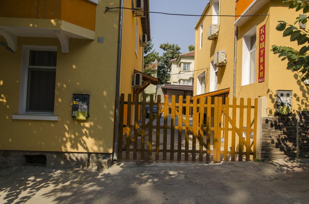 Guest House Anelim Veliko Tŭrnovo Exterior photo