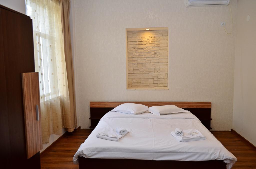 Guest House Anelim Veliko Tŭrnovo Exterior photo